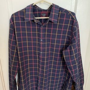 UNTUCKit XL Slim Fit ***** LIKE NEW ****